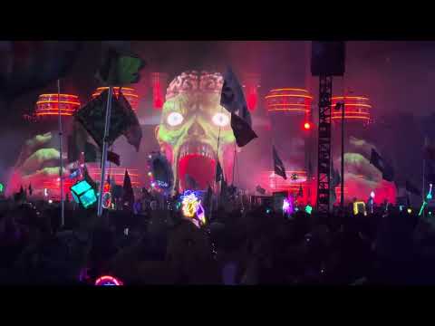 Wooli Apocalypse - Le Pays des Zombies