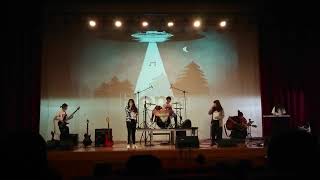 亞歷山大藍絞 - home