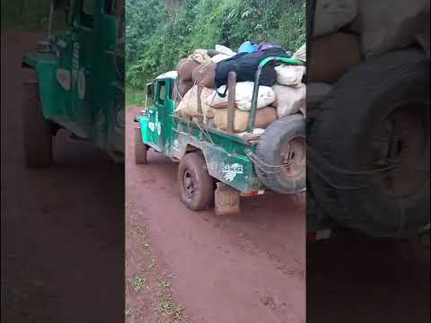 Toyota cargada desde Agustín Codazzi 🚙☕