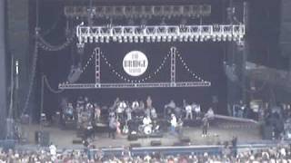 Cat Power and Neil Young Sing Fortunate Son