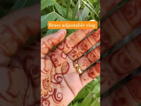 Golden trendy adjustable brass finger ring for girls