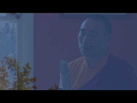 Throat Singing with Didgeridoo