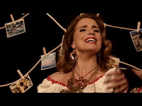 Cristina Nóbrega - Escadinhas da Bica