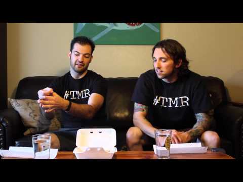 Green Burrito Grilled Flautas With Charbroiled Chicken - The Two Minute Reviews - Ep. 271 #TMR