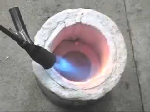 How to build a small cast iron melting furnace