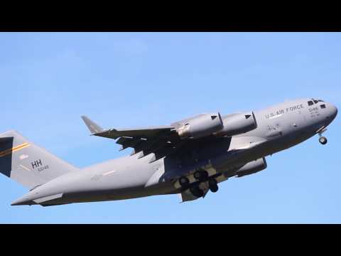 LOW PASS | USAF C-17 Globemaster | Takeoff & Low Pass | Air Tattoo |
