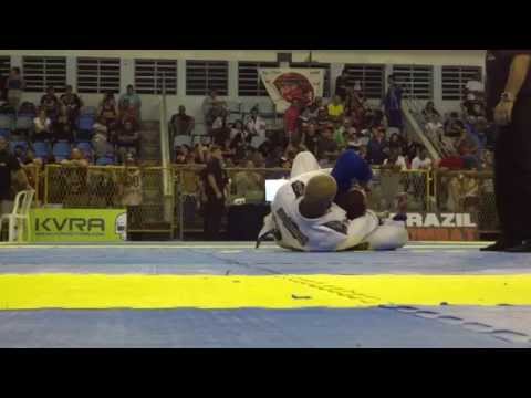 Erberth Santos x Felipe Menezes Bueno - Rio Winter Internacional Open 2015 IBJJF