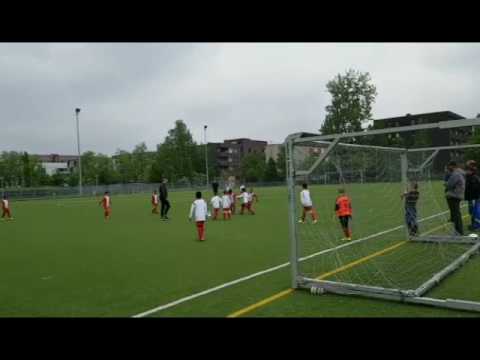 Imran el Kaddari scoort twee goals voor HVV Hercules Onder 8