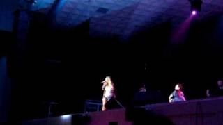 Jessica Simpson - Pray out Loud Strawberry Festival