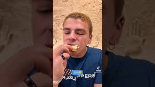 Download lagu Nando’s in Malaysia?! 🇲🇾 #shorts mp3 Download lagu Nando’s in Malaysia?! 🇲🇾 #shorts mp3