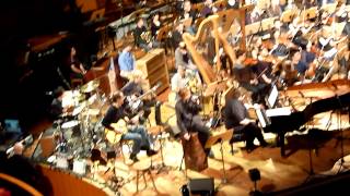 Sinfonieorchester der Robert Schumann Hochschule & Die Toten Hosen - Moorsoldaten