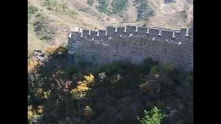preview picture of video 'High Road To Tibet - A View of The Great Wall of China'