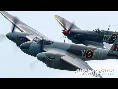 Mosquito, Hurricane, and Spitfire Joint Performance - Spirit of St. Louis 2022