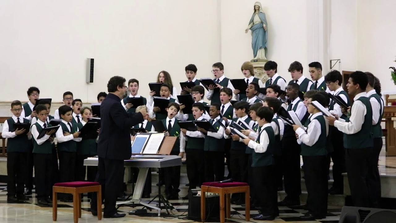 Concerto dos Canarinhos de Petrópolis no Capítulo Provincial