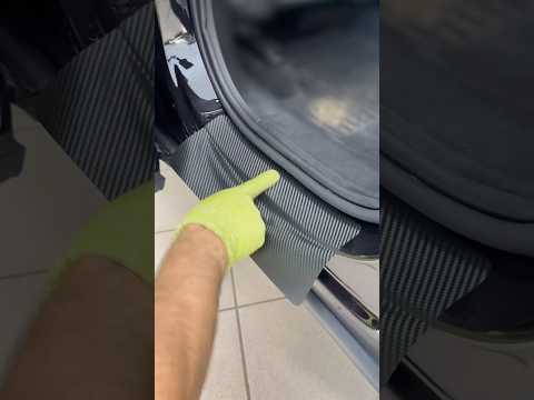 Door Sill Upgrade – Scratch Protection with Carbon Vinyl