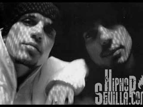 Los Romanticos Del Muro