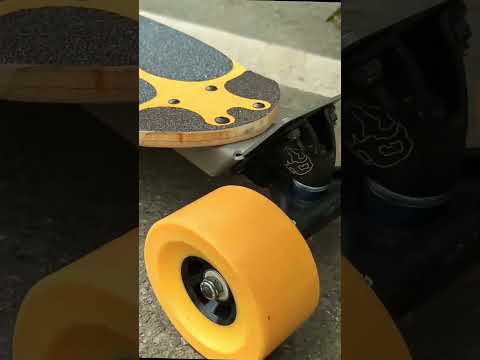 Pumping my DIY LDP Longboard #Gbomb #LDP #DIY #Chop