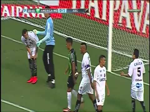 MARCÍLIO - LATERAL ESQUERDO