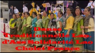 Danse traditionnelle Lao D'Ass Solidarité Lao Cholet FR  ຟ້ອນໂດຍສາວງາມສະມາຄົມສາມຄີລາວເມືອງໂຊເລ