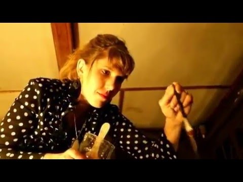 Corinne Sutter painting SIA covergirl (See what happens if an artist isn't satisfied)