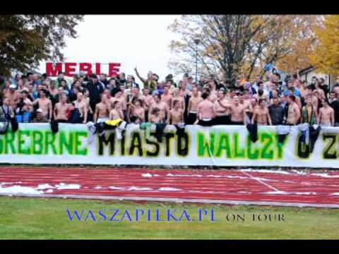 Doping i oprawa Gwarka na meczu z AKS Niwka