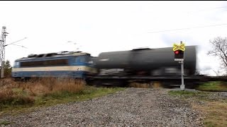 preview picture of video 'Železniční přejezd: Drnovice (spoorwegovergangen in Tsjechië)'