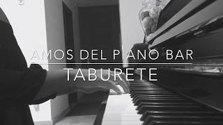 Amos del piano bar - Taburete cover | Sara Courdless