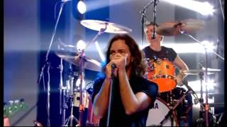 Pearl Jam - Severed Hand (Jools Holland 2006)