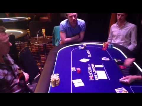 Ronnies making moves 3 handed