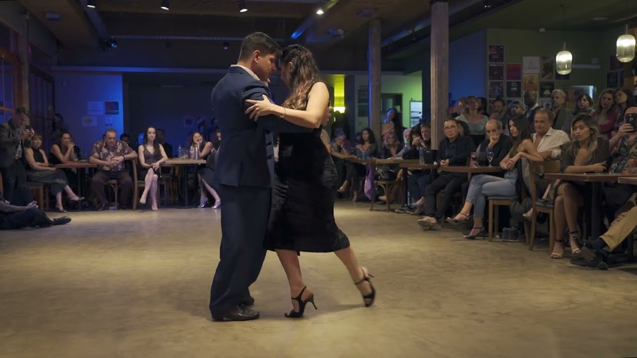 FATIMA CARACOCH & BRENO MARQUES  - 'SIN PALABRAS' by ROBERTO MINONDI