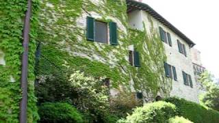 preview picture of video 'Appartamenti al Poggiolo - romantic holiday apartments'