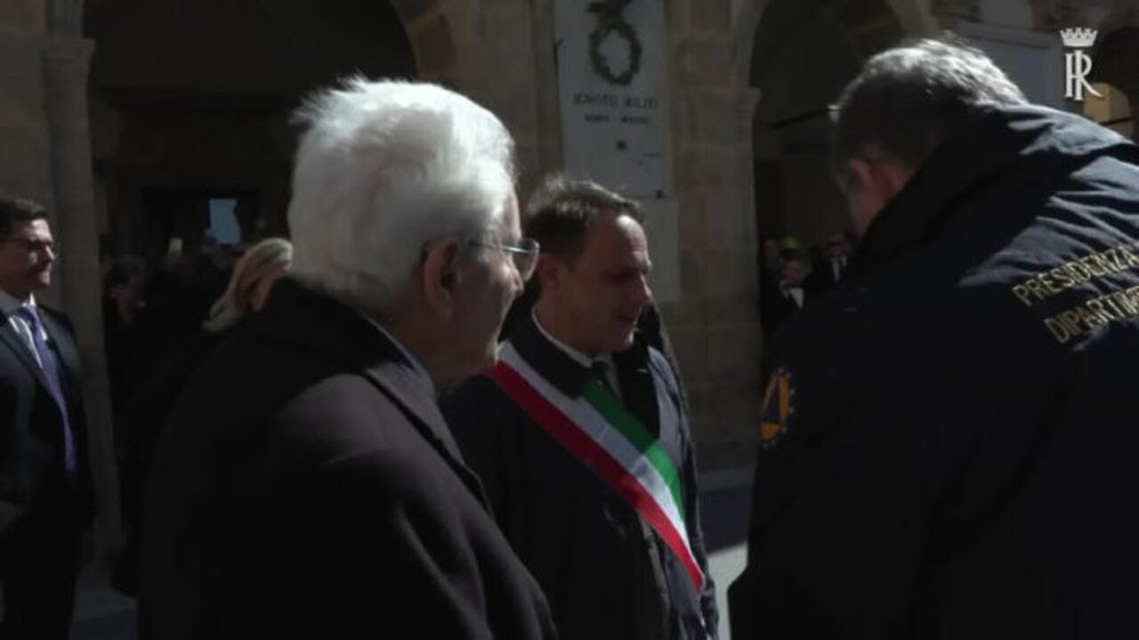 Il Presidente Mattarella incontra la popolazione di Niscemi