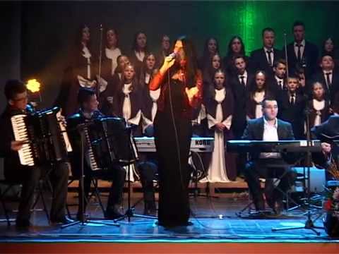 Ansambl Zefir - Nedžmija Suljić - Djevojka je zelen bor sadila