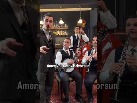 Cosimo And The Hot Coals - tu vuo fa l'americano #müzik #çeviri