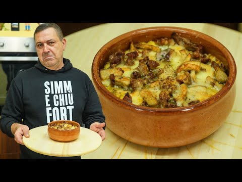 POLENTA SALSICCIA e FUNGHI al FORNO - La Ricetta FATTA in CASA