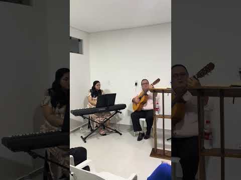 HCC 56 - Saudai o nome de Jesus