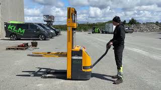 待售托盘堆垛机 Jungheinrich EJC 10 - 图像 4 | Forkliftonline CN 托盘堆垛机 Jungheinrich EJC 10 | 图像 4 - Forkliftonline