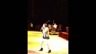 MC lyte performs Stop Look and Listen