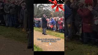 Prince Louis gives flowers to his sister Charlotte for Christmas 2022 #royalfamily #princewilliam