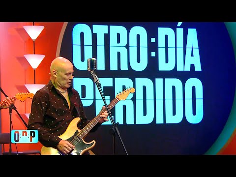 JAF brought ALL THE ROCK to Mario Pergolini's banquet with Diego Sehinkman and Valeria Sampedro.