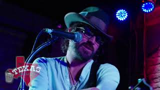 The Texas Bucket List -Micky and the Motorcars perform &quot;Long Road to Nowhere&quot;