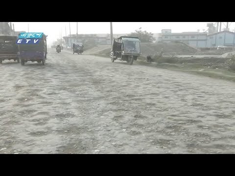 বিদ্যুতের খুঁটির কারণে দেয়া যাচ্ছে না পিচ ঢালাই