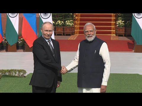 Video | Russia's Putin arrives for bilateral meeting with India's Modi | AFP