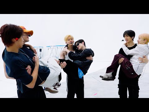 DREAM THE FUTURE : Page #2 - Dance Practice, Stage Practice | THE DREAM SHOW 4 BEHIND