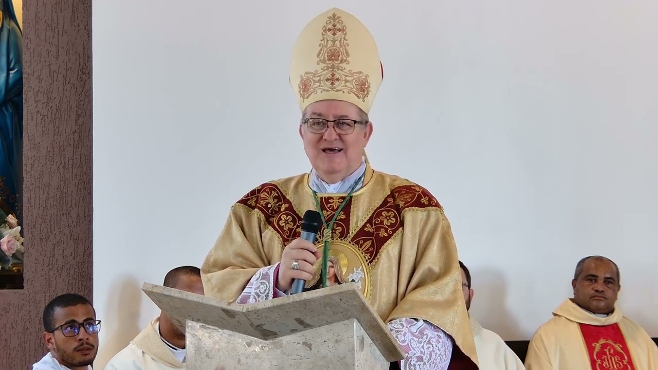 Dom Adair veta bênçãos de "casais" gays e conforta os fiéis do Brasil!