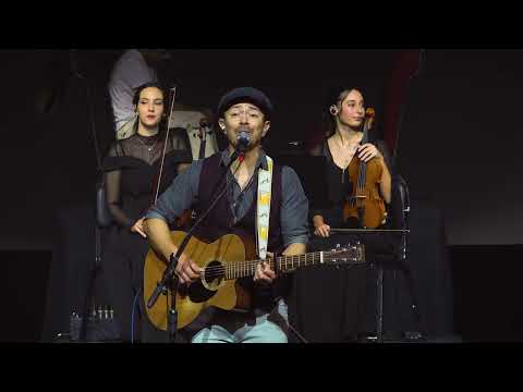 Pedro Dyonysyo - Canção do Avós (Céu a Dançar) - Casino do Estoril - Salão Preto & Prata.