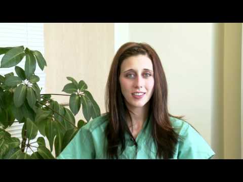 Re: I'm 6 weeks pregnant, but I'm not sick at all. Is this normal?