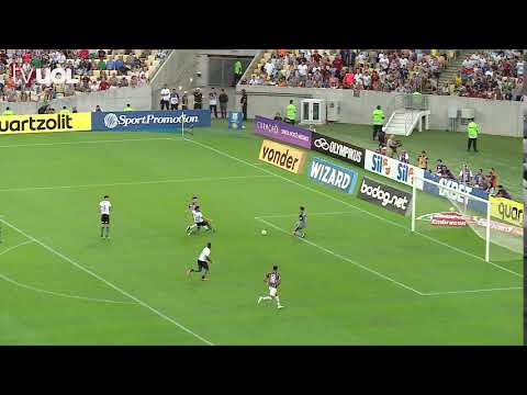 Caio Henrique tabela com Pedro e Gatito salva o Botafogo