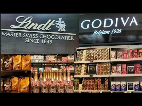Lindt and godiva chocolate stores || Indian in USA || USA Vlogs || Hindi & Urdu Vlogs
