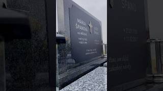 Pamätná tabuľa na náhrobný kameň - s vlastným textom + krížikom (76x53cm)